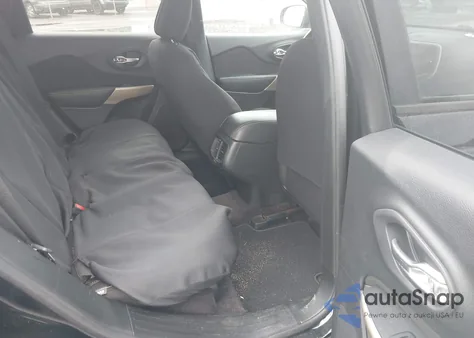 2018 Jeep Cherokee Latitude Fwd из США, поврежденный, VIN 1C4PJLCB3JD563483